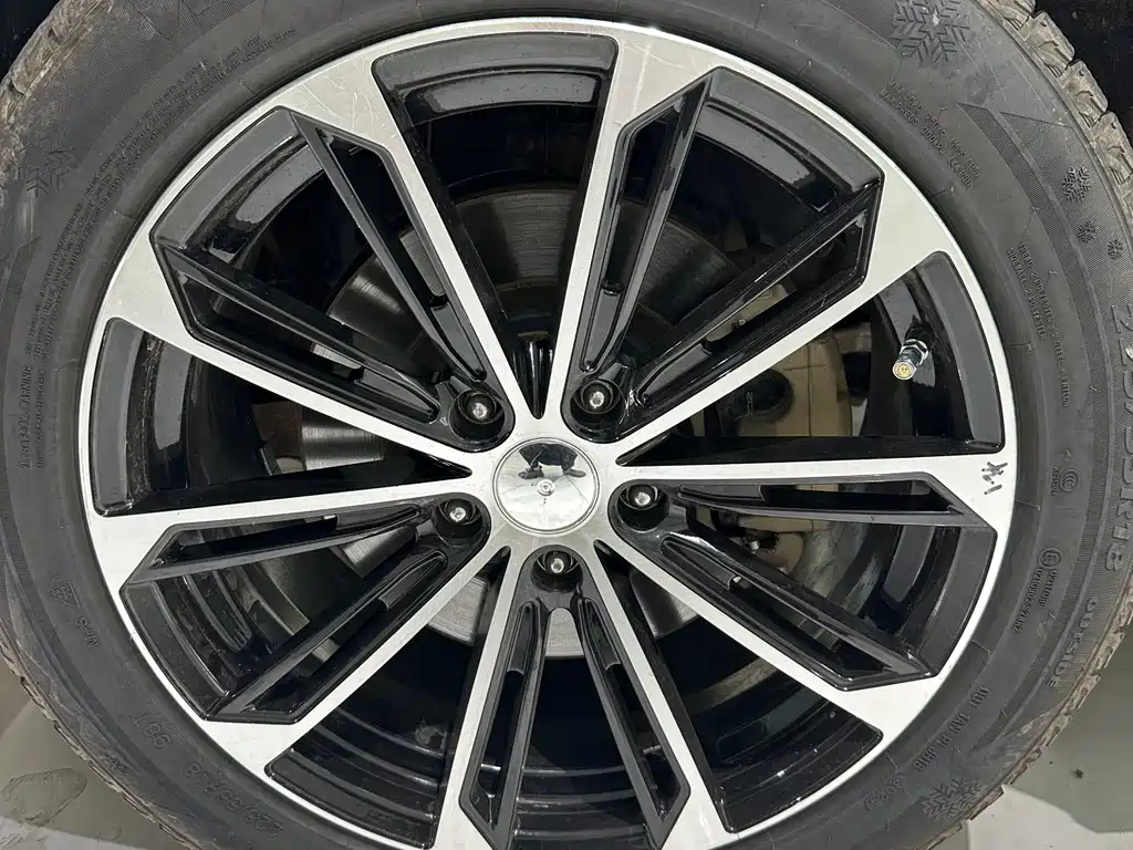 Outback 2021 2.5i Discovery Edition EyeSight купить на сайте DeffCars