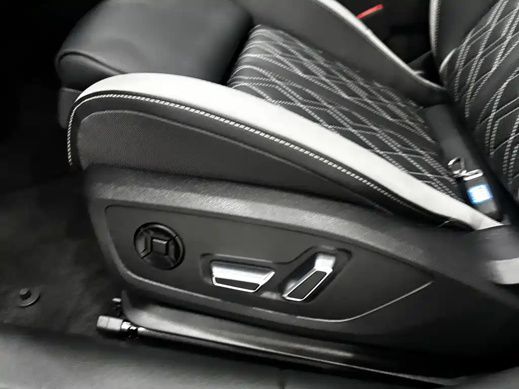 Audi A5L 2026 2.0T Sports Edition Plus купить на сайте DeffCars