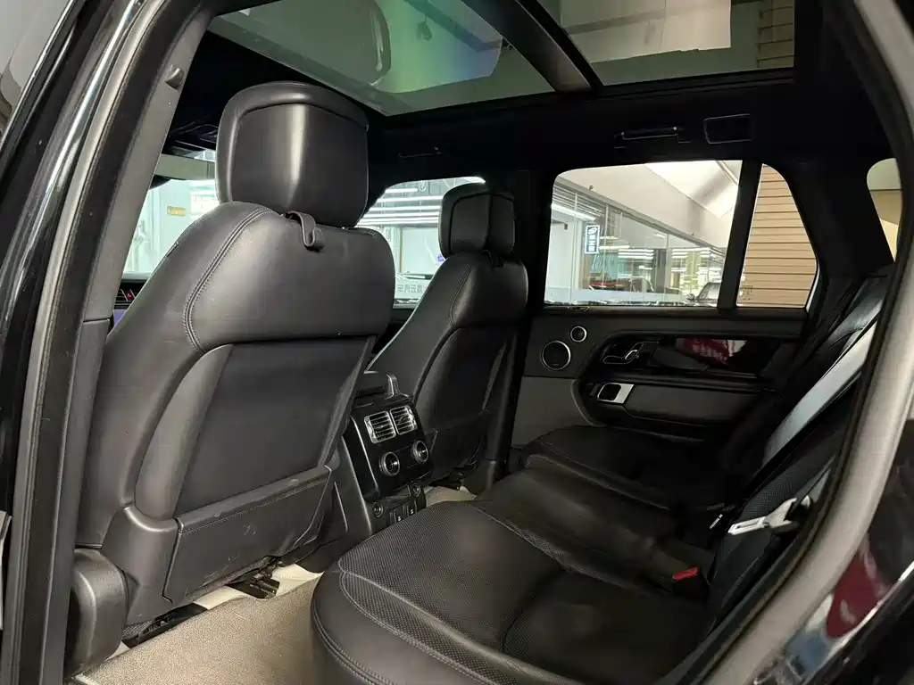 Range Rover 2018 3.0 SC V6 Vogue Edition купить на сайте DeffCars