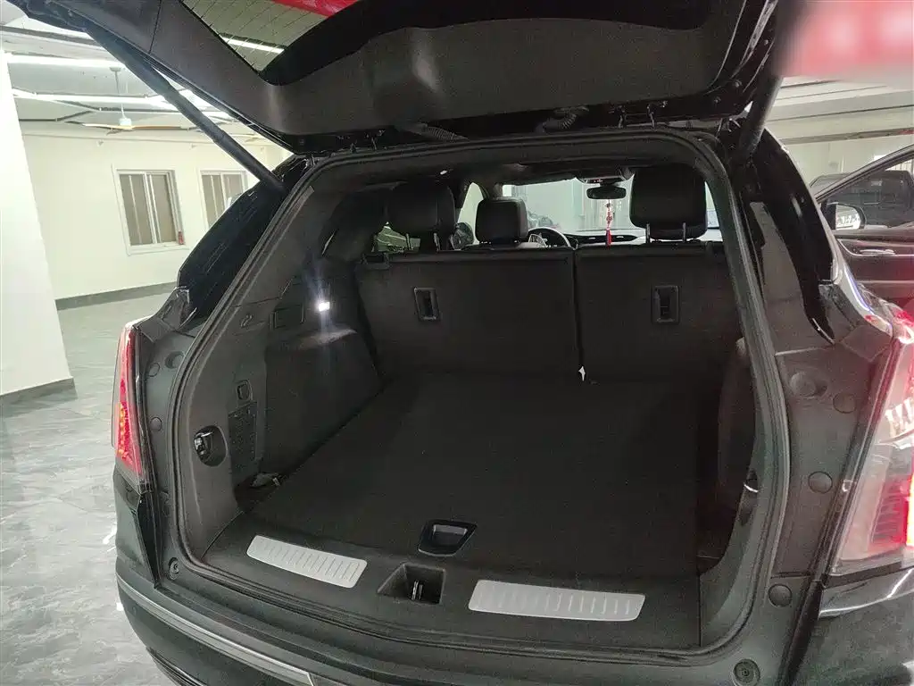 Cadillac XT5 2024 2.0T four-wheel drive luxury model (Hummingbird version) купить на сайте DeffCars