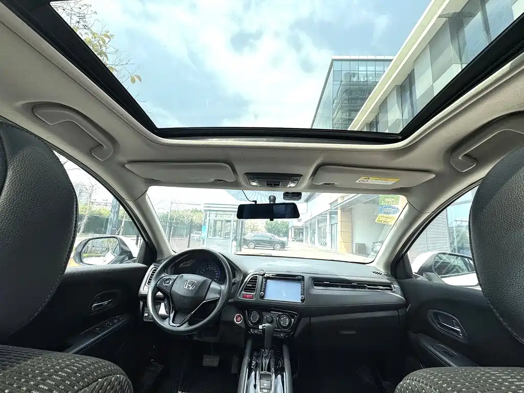 Binzhi 2016 1.8L CVT two-wheel drive Pioneer type купить на сайте DeffCars