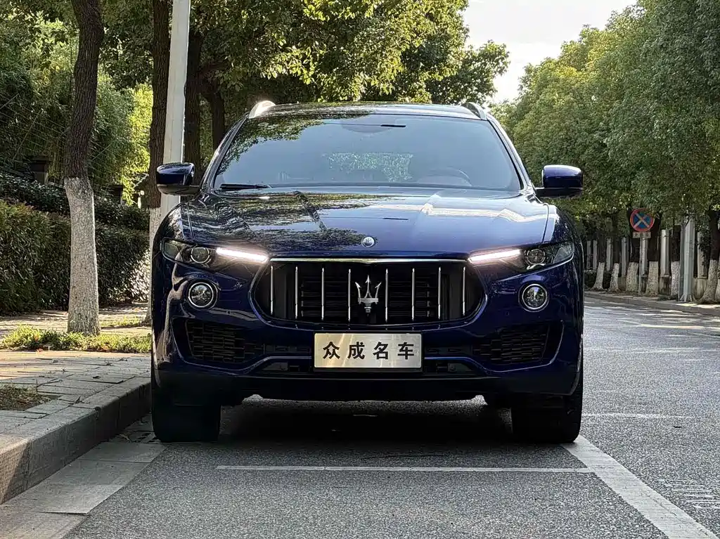 Levante 2021 3.0T Standard Edition купить на сайте DeffCars