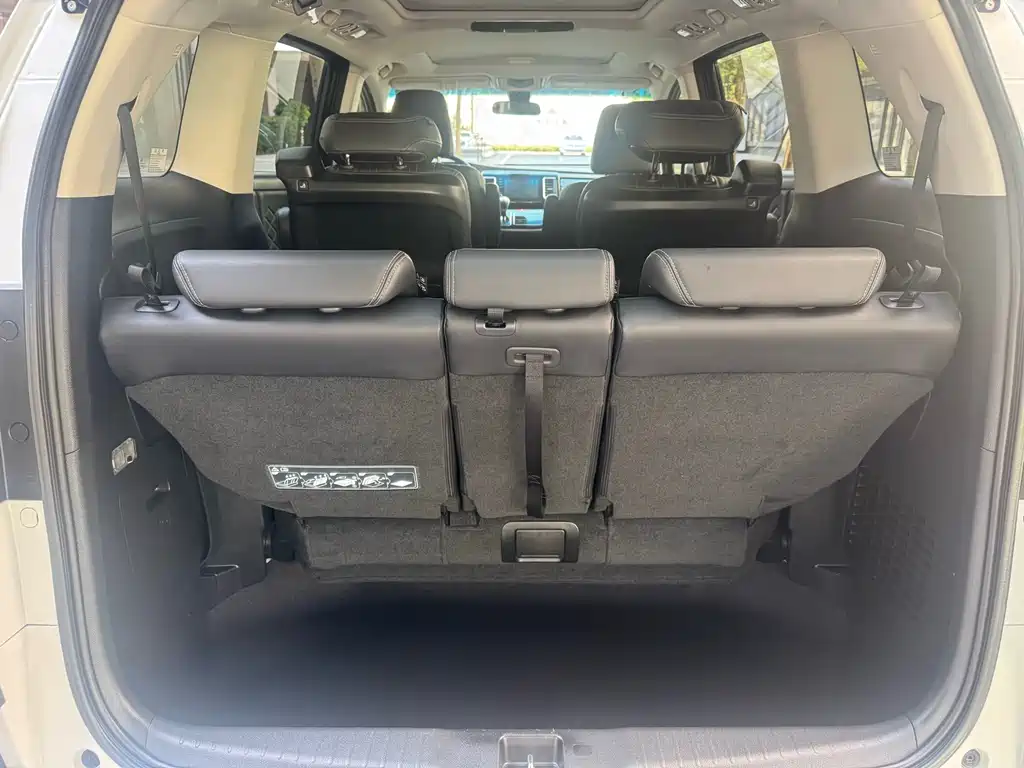 Alison 2019 2.0L Hybrid Deluxe Edition купить на сайте DeffCars