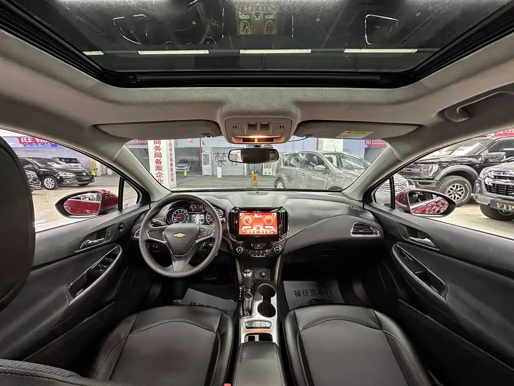 Cruze 2017 1.5L hatchback automatic front version купить на сайте DeffCars