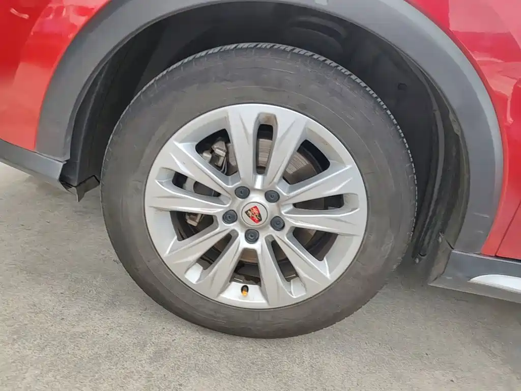 Roewe RX5 2018 20T two-wheel drive automatic Internet smart version купить на сайте DeffCars