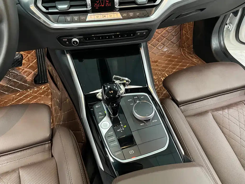 BMW 3 Series 2022 facelift 320i sports package купить на сайте DeffCars