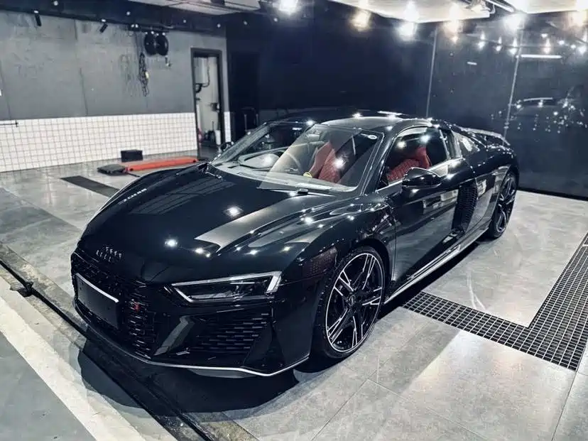 Audi R8 2022 V10 Coupe performance купить на сайте DeffCars