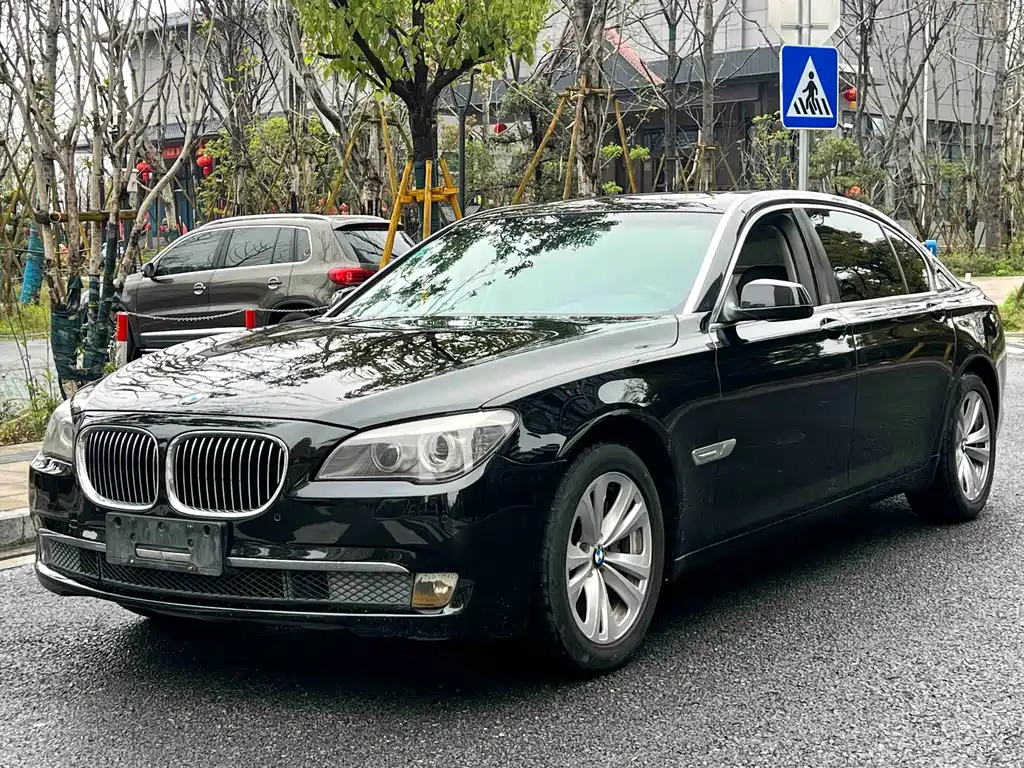 BMW 7 Series 2011 730Li Elegant купить на сайте DeffCars