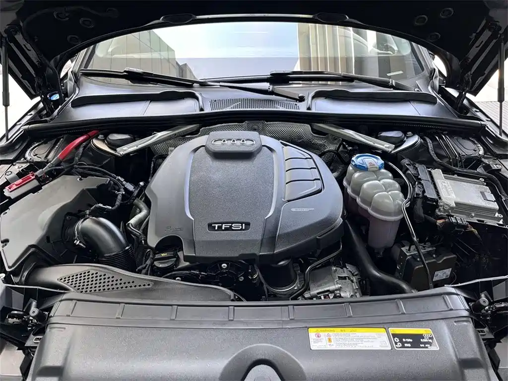 Audi A4L 2019 40 TFSI Enterprising National VI купить на сайте DeffCars