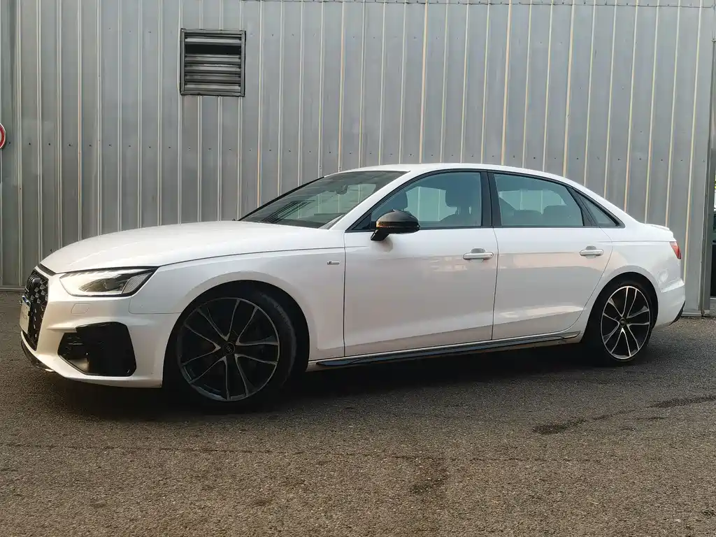 Audi A4L 2023 40 TFSI quattro luxury and dynamic model купить на сайте DeffCars