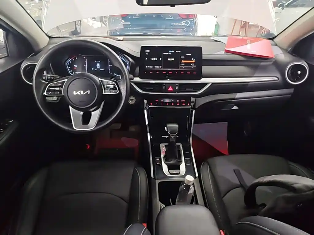 Kia K3 2021 1.5L CVT Youth Edition купить на сайте DeffCars