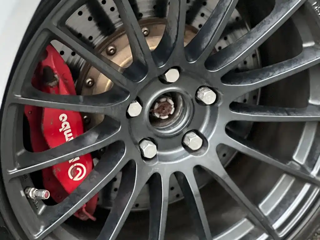 Wingshen 2016 1.8L manual black and white replica купить на сайте DeffCars