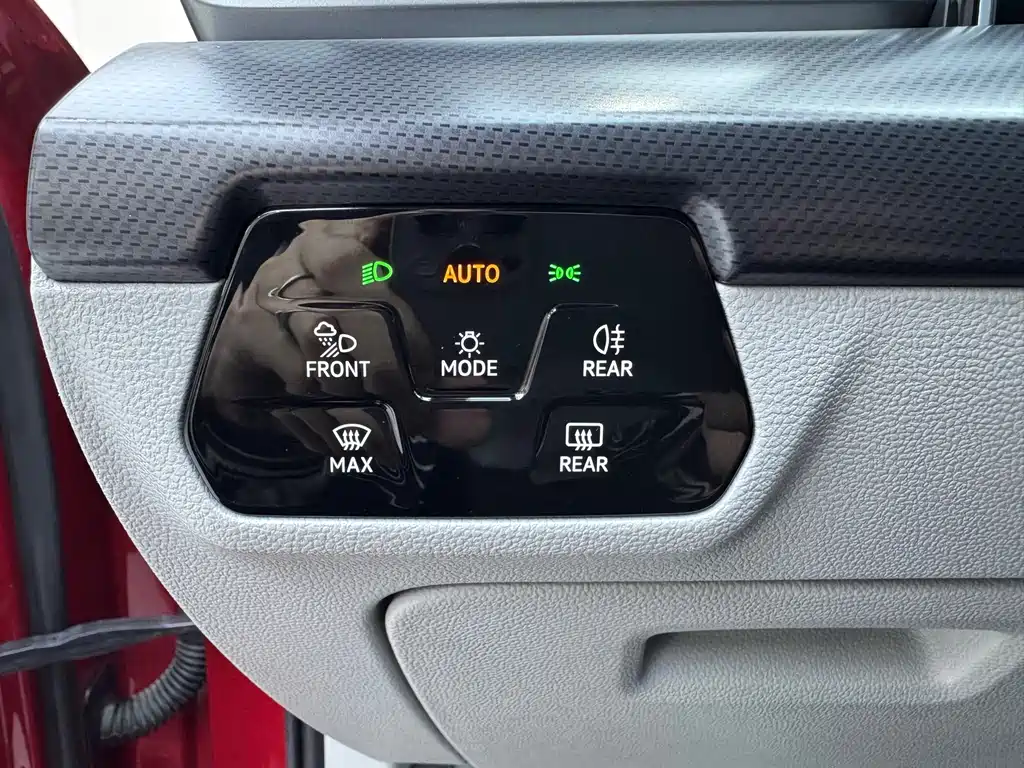 Lingdu 2022 Lingdu L 280TSI DSG Hot Edition купить на сайте DeffCars