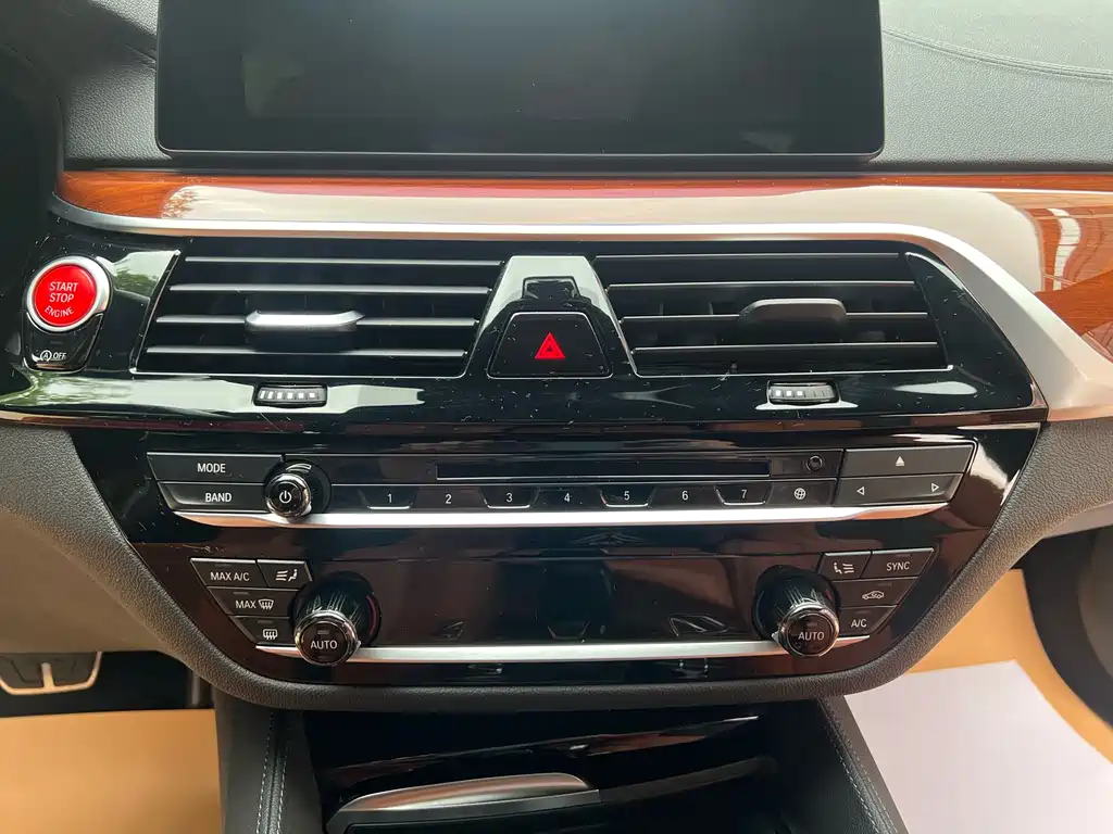 BMW M5 2018 M5 купить на сайте DeffCars