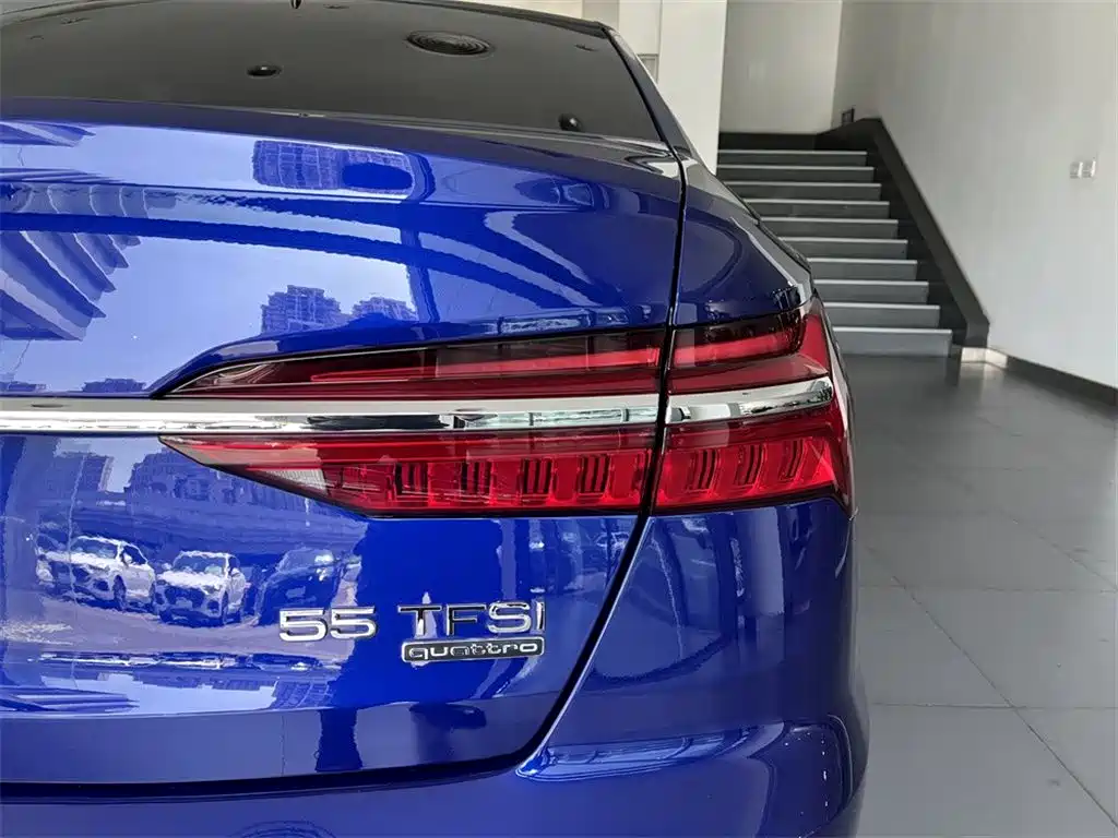 Audi A6L 2019 55 TFSI quattro exclusive and elegant model купить на сайте DeffCars