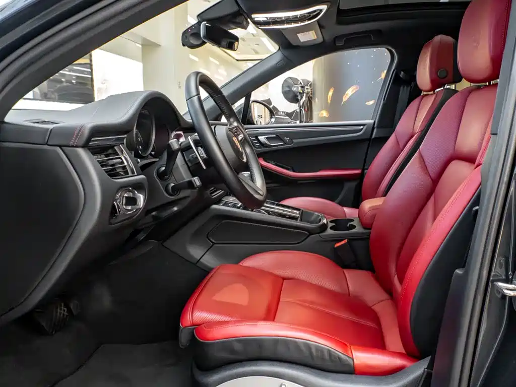 Macan 2024 Macan 2.0T купить на сайте DeffCars