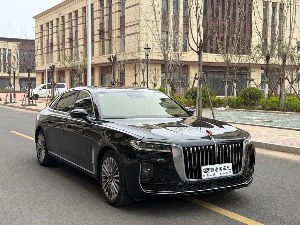 Hongqi H9 2020 2.0T Zhilian Qichang Edition купить на сайте DeffCars