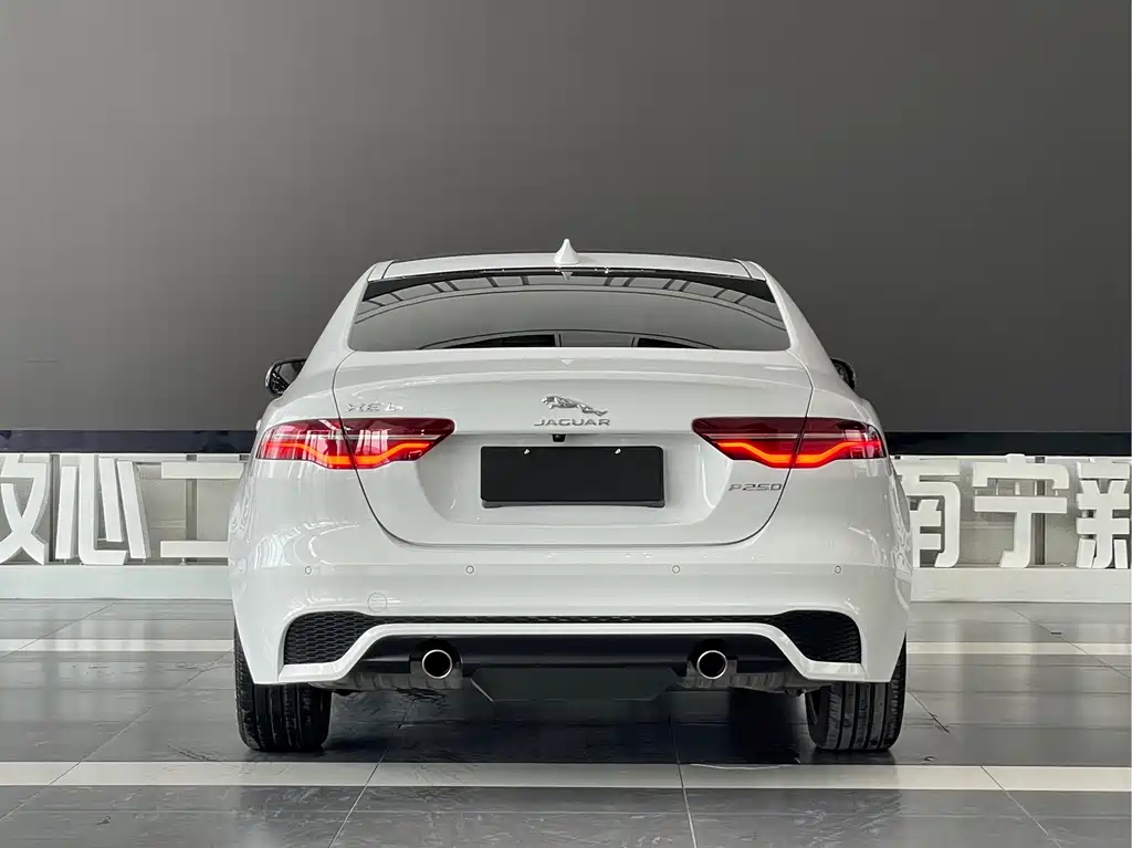 Jaguar XEL 2021 2.0T 250PS R-DYNAMIC S Advanced Sports Edition купить на сайте DeffCars
