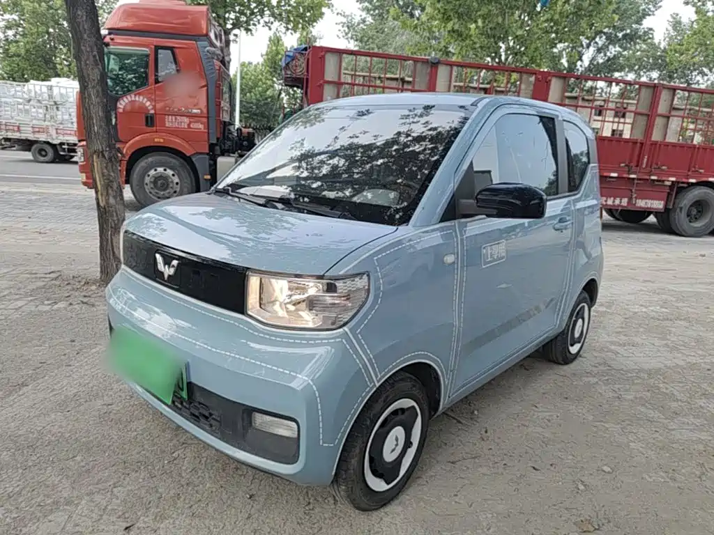 Hongguang MINIEV 2022 Easy Lithium Iron Phosphate купить на сайте DeffCars