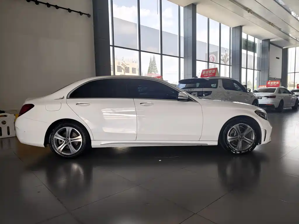 Mercedes-Benz C-Class 2019 facelift C 260 L sports version купить на сайте DeffCars