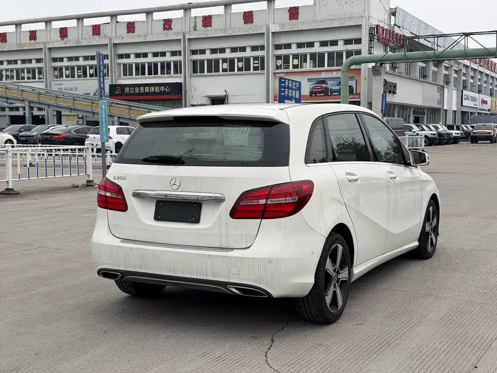 Mercedes-Benz B-Class 2018 B 200 Fashion Model купить на сайте DeffCars