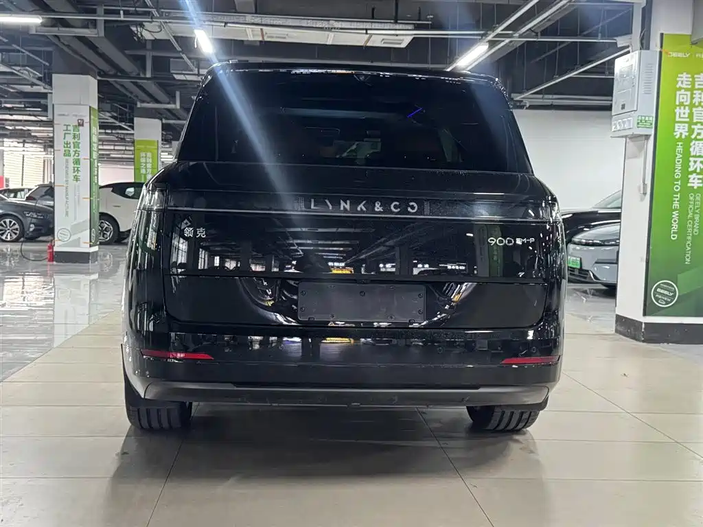 Lynk & Co 900 2025 1.5T Ultra купить на сайте DeffCars