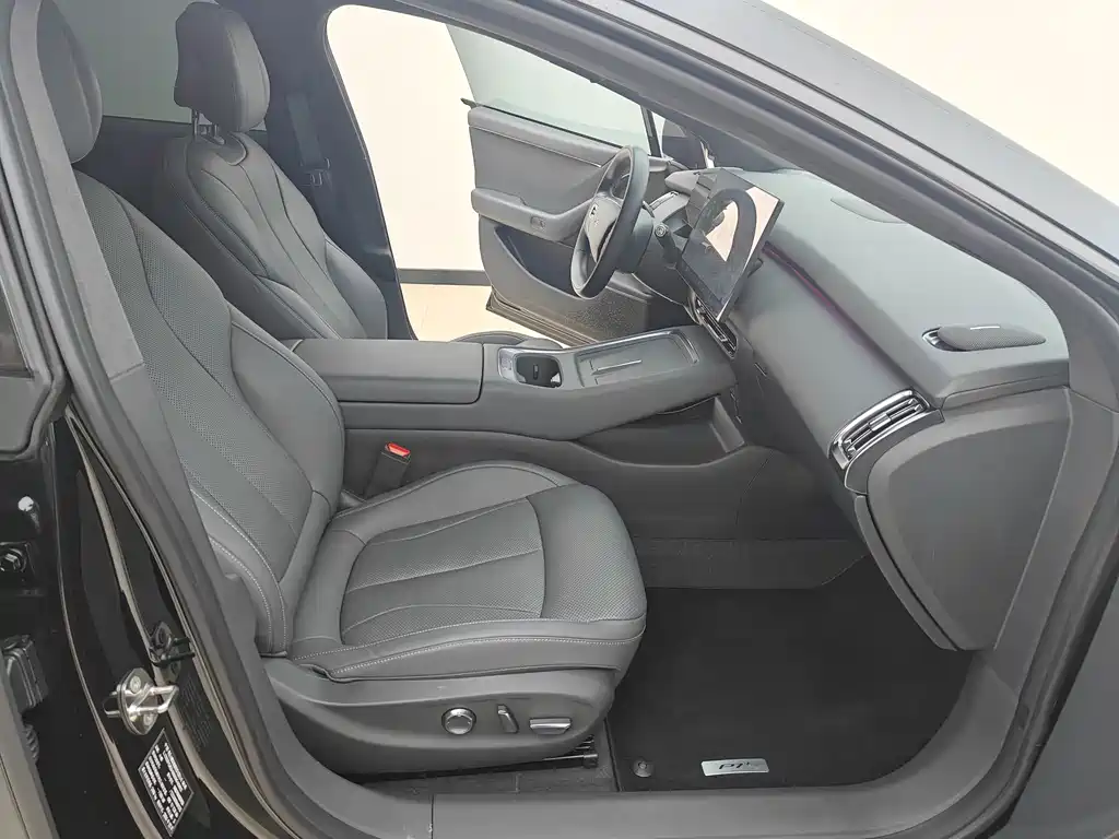 Xpeng P7+ 2024 Long Battery Life Max купить на сайте DeffCars