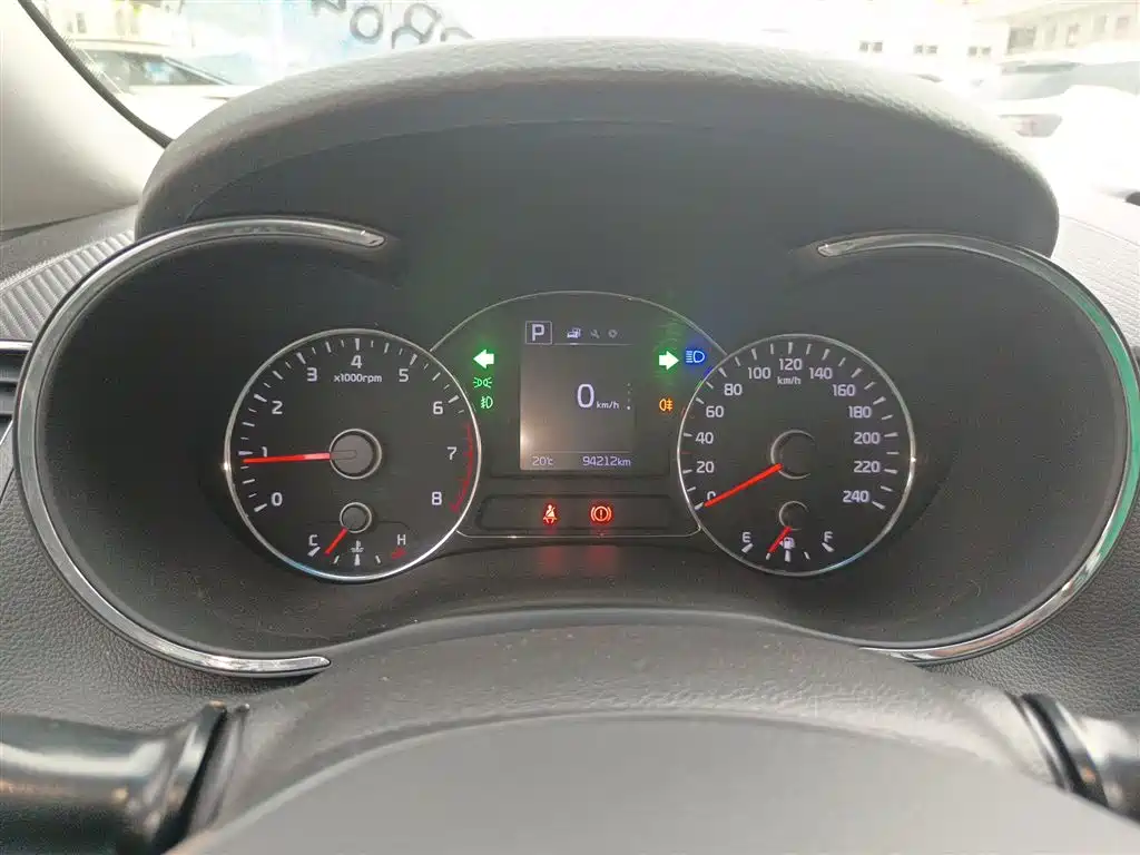 Kia K3 2017 1.6L Automatic 15th Anniversary Special Edition GLS купить на сайте DeffCars