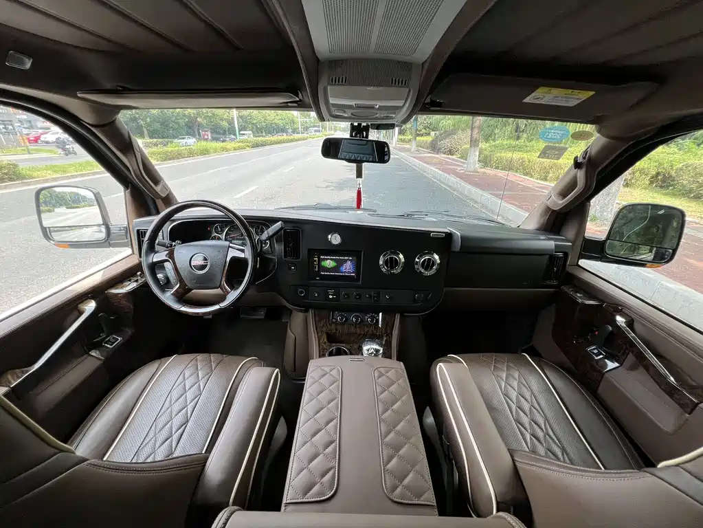 SAVANA 2017 6.0L G660S Yazun Canopy Edition купить на сайте DeffCars