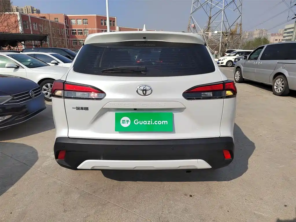 Corolla Sharp 2022 2.0L Deluxe Edition купить на сайте DeffCars