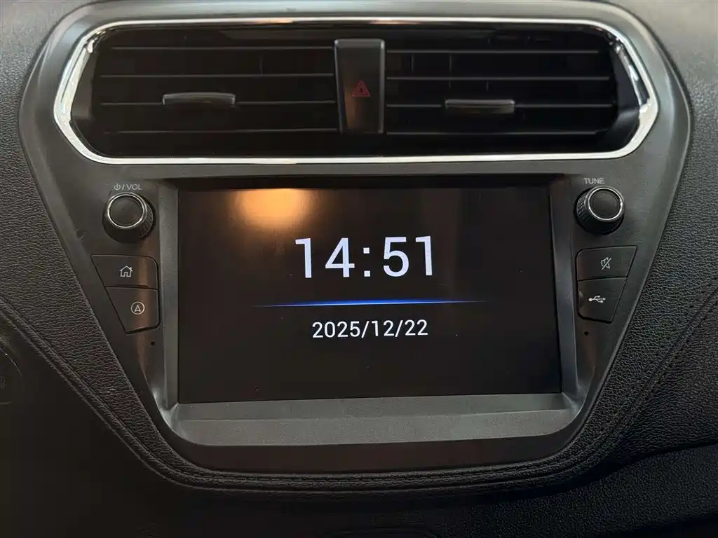 Forex 2019 facelift 1.5L automatic enjoyment type National VI купить на сайте DeffCars