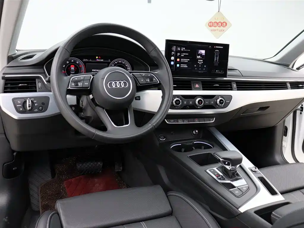 Audi A4L 2023 40 TFSI Fashionable and Dynamic купить на сайте DeffCars