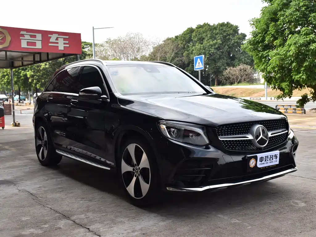 Mercedes-Benz GLC 2018 facelift GLC 300 4MATIC dynamic купить на сайте DeffCars