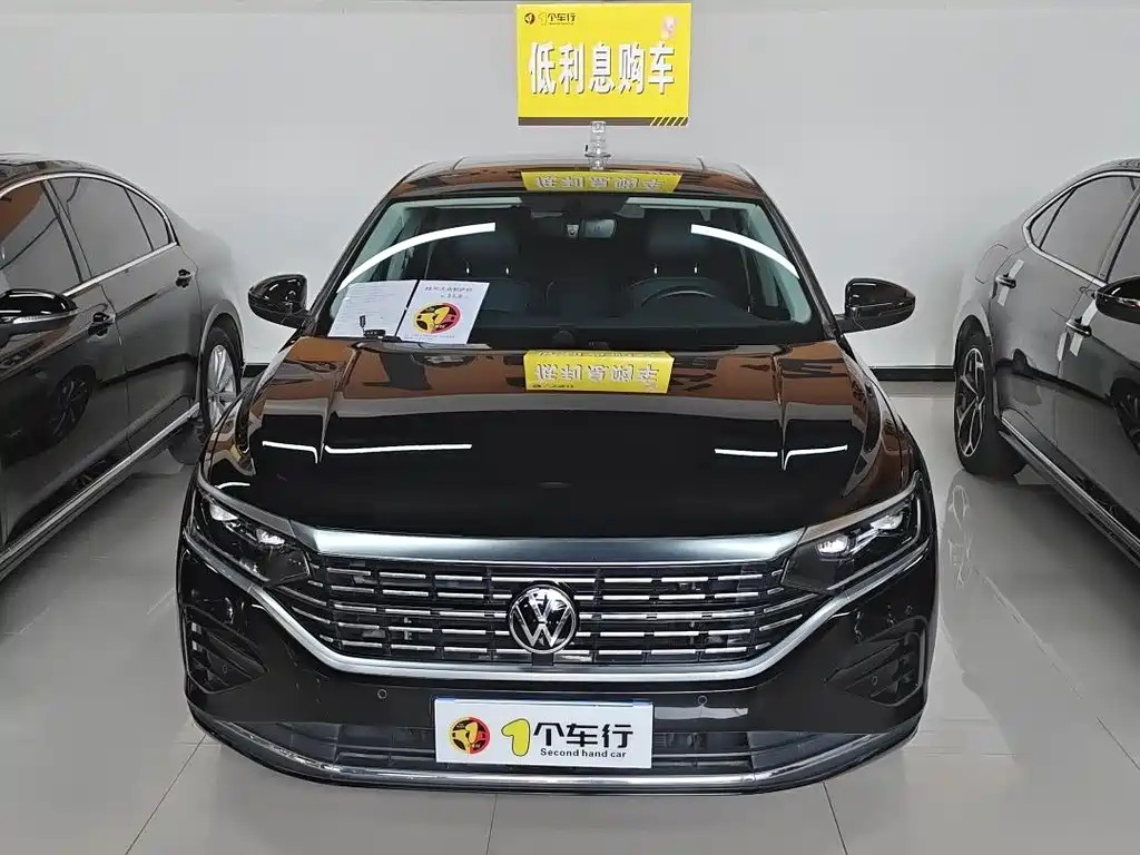 Passat 2023 facelift 330TSI Elite Edition купить на сайте DeffCars
