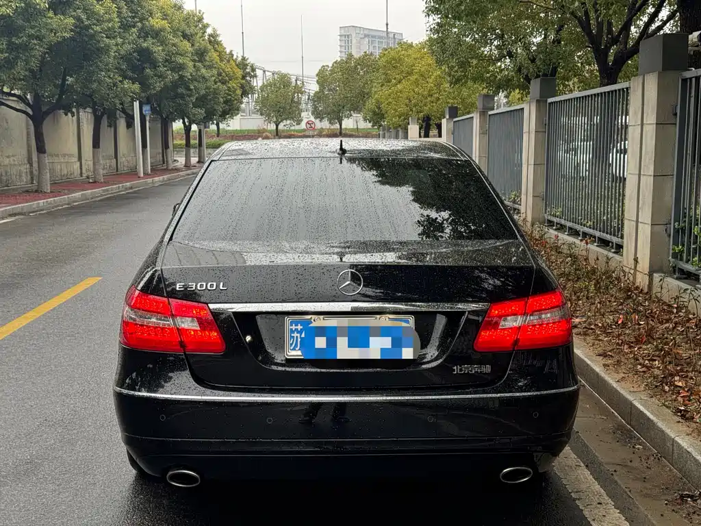 Mercedes-Benz E-Class 2013 E 300 L Elegant купить на сайте DeffCars