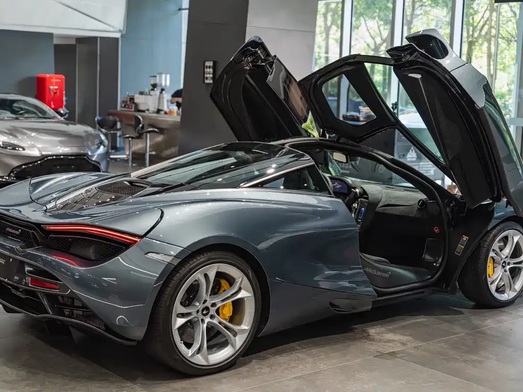 McLaren 720S 2019 4.0T Coupe купить на сайте DeffCars