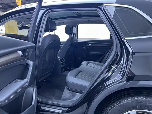 Audi Q5L 2022 facelift 40T luxury and elegant model купить на сайте DeffCars