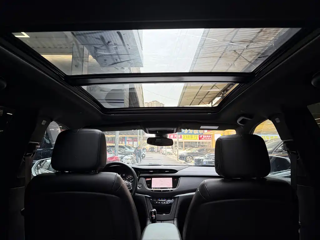 Cadillac XT5 2021 2.0T two-wheel drive luxury model купить на сайте DeffCars