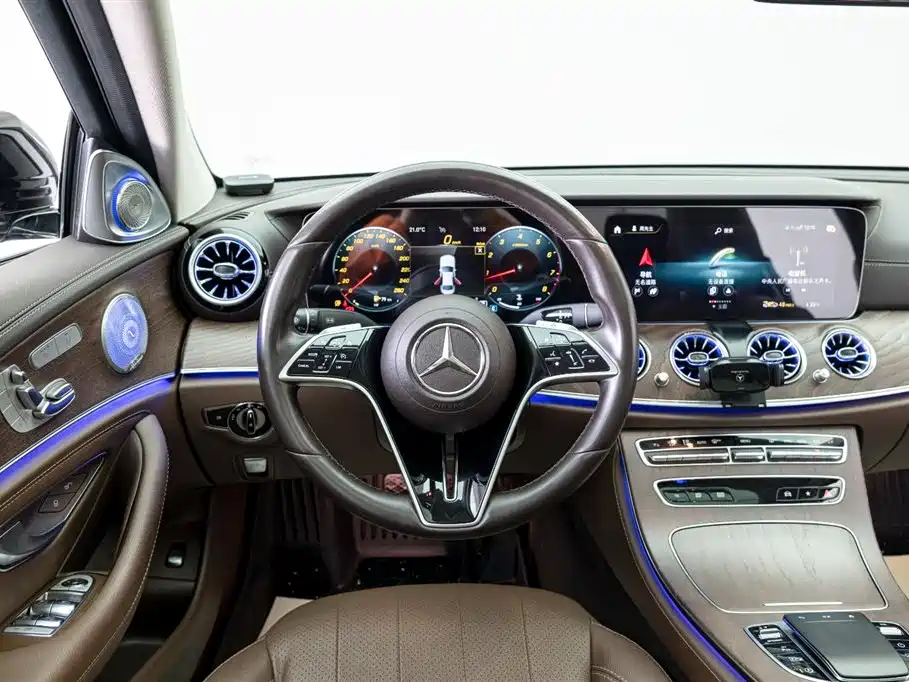 Mercedes-Benz E-Class 2023 E 300 L Luxury Model купить на сайте DeffCars