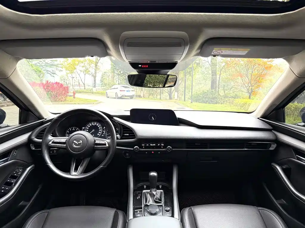 Mazda3 Angkesela 2020 2.0L Automatic Premium Edition купить на сайте DeffCars