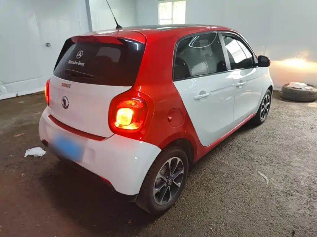smart forfour 2016 1.0L 52kW passion version купить на сайте DeffCars