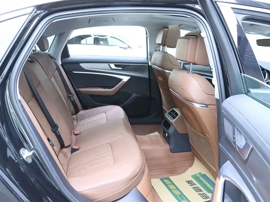 Audi A6L 2022 45 TFSI Premium Elegant Model купить на сайте DeffCars