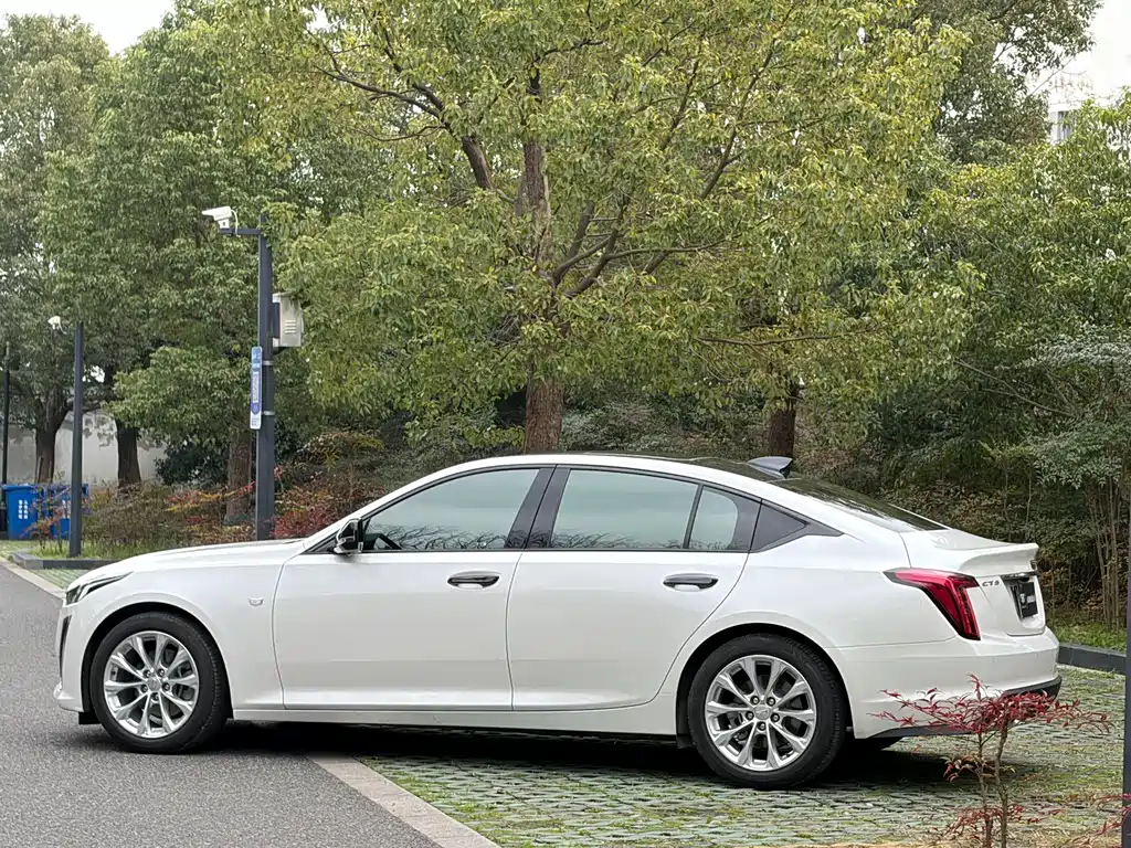 Cadillac CT5 2023 28T luxury model (standard version) купить на сайте DeffCars