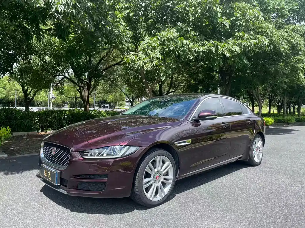 Jaguar XEL 2019 2.0T 200PS Exclusive Edition купить на сайте DeffCars