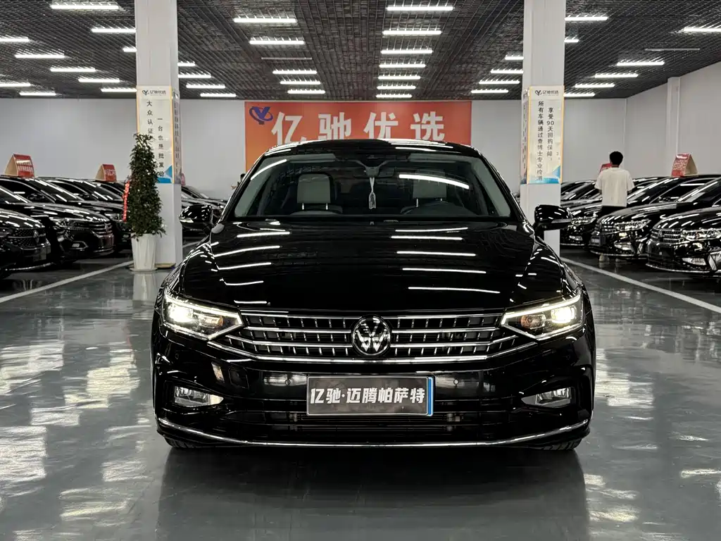 Magotan 2023 2 million commemorative edition 330TSI DSG luxury model купить на сайте DeffCars