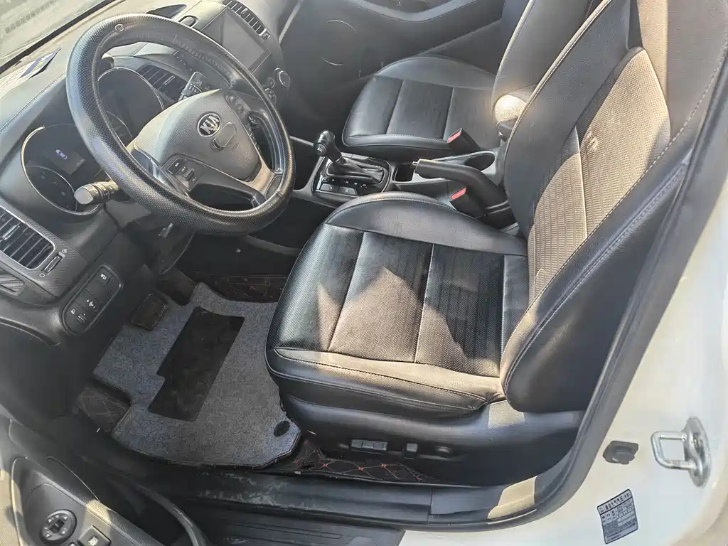 Kia K3 2017 1.6L Automatic 15th Anniversary Special Edition GLS купить на сайте DeffCars