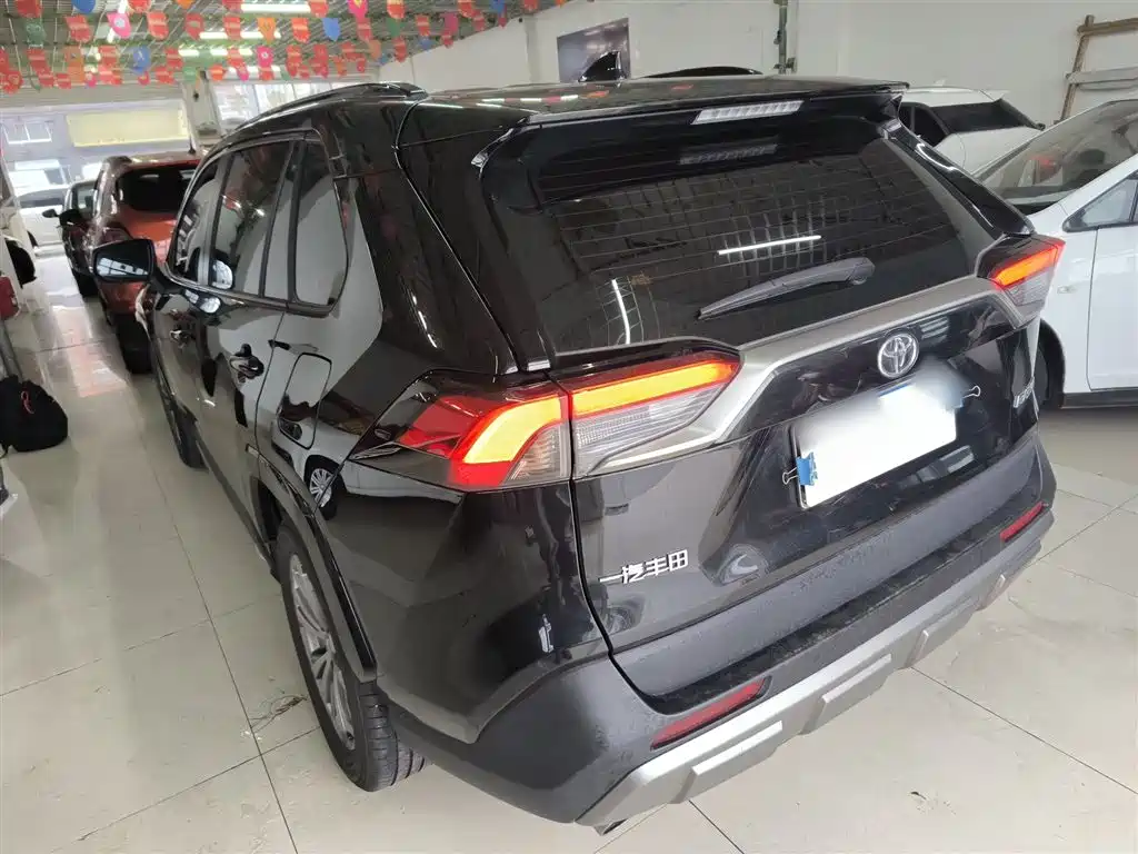 RAV4 Rongfang 2024 2.0L CVT two-wheel drive fashion Plus version купить на сайте DeffCars