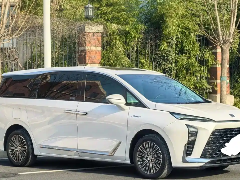 Buick GL8 New Energy 2026 Lu Zun Smart Edition купить на сайте DeffCars