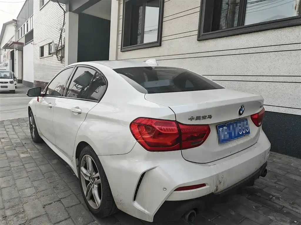 BMW 1 Series 2021 120i M Sports Night Edition купить на сайте DeffCars