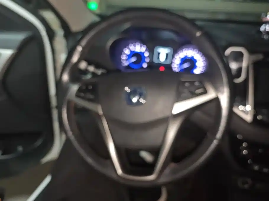 Eado XT 2016 1.6L manual handsome model купить на сайте DeffCars